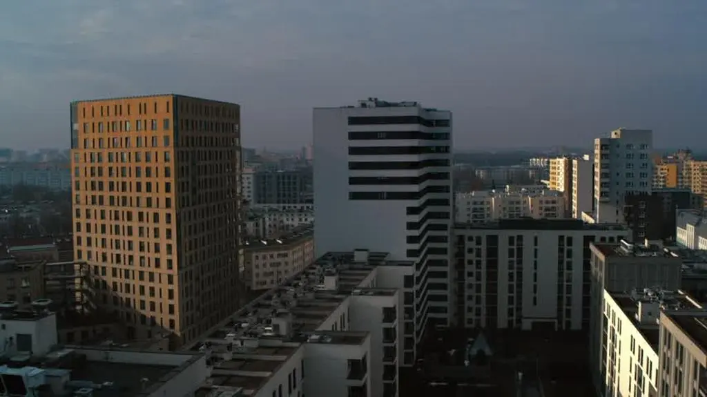 241016 SZADZ s04 e05 www_Sub_05