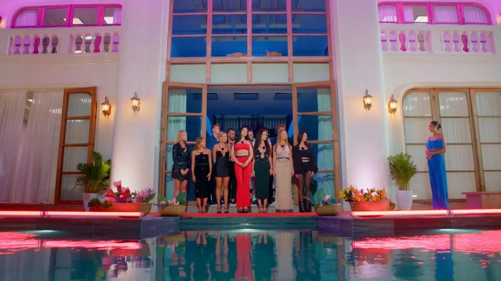 TVN7_PRORES_HOTEL_PARADISE_S09_ODC_18