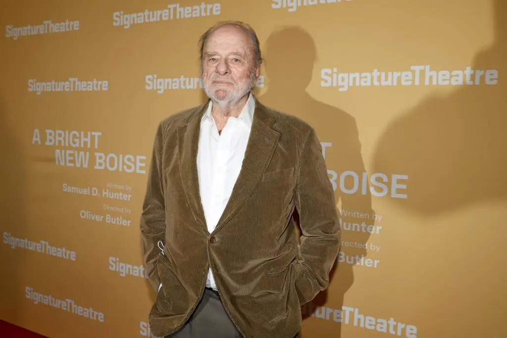 Harris Yulin