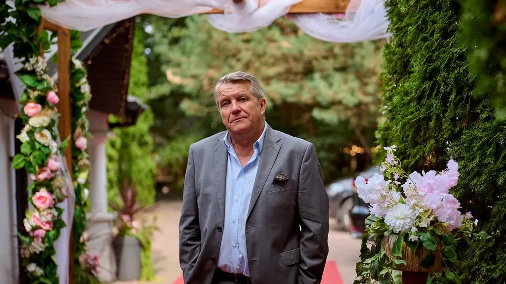 Serialowy Marek rozczulająco o Zimińskich. "To rodzina, która potrafi przetrwać każdą burzę"