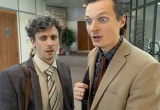 Camera Cafe. Nowe parzenie PRZED EMISJĄ: Technologia może Cię zgubić.