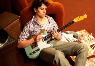 Oskar Cyms zawalczy o Bursztynowego Słowika! Poznajcie bliżej nominowanego artystę!