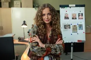 Wiktoria Gąsiewska jako Basia Skowron w serialu "Młode gliny"