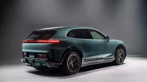 Porsche Cayenne Electric