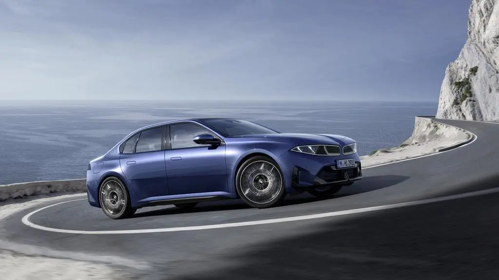 P90632488_highRes_the-new-bmw-i3-50-xd