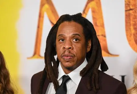 Jay-Z przerywa milczenie po pozwie o gwałt na 13-latce. "Nie obciąża się kogoś czymś takim"