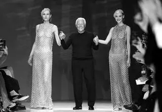 Giorgio Armani nie żyje. Tak wyglądały jego ostatnie miesiące życia. Kto przejmie modowe imprerium?