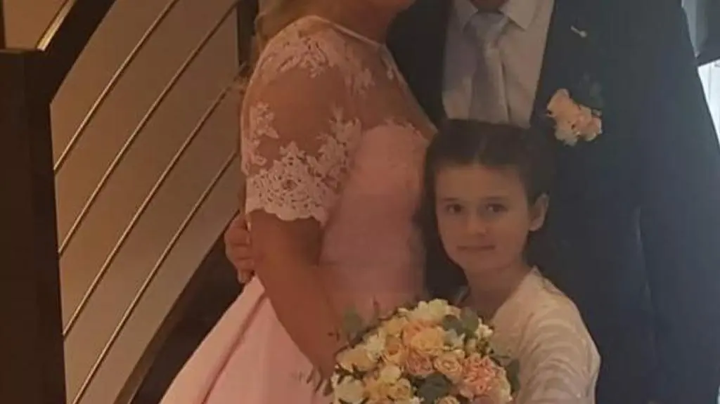 Wiesia i Robert Wołodkiewiczowie, Życie na kredycie
