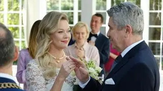 Tajemnica zawodowa: Monika (Tamara Arciuch), Wiktor (Andrzej Zieliński)