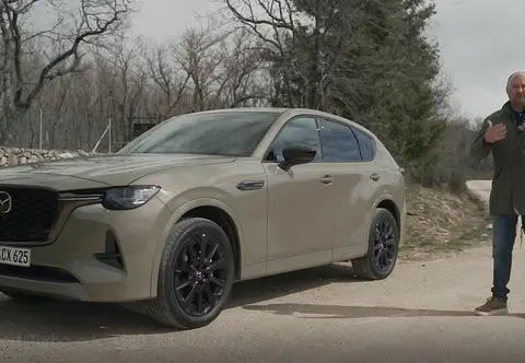 Elektryczna Toyota, którą można pomylić z Suzuki