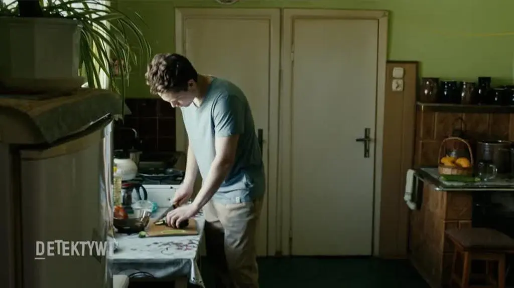 48DETEKTYWI_ODC07_1_V1