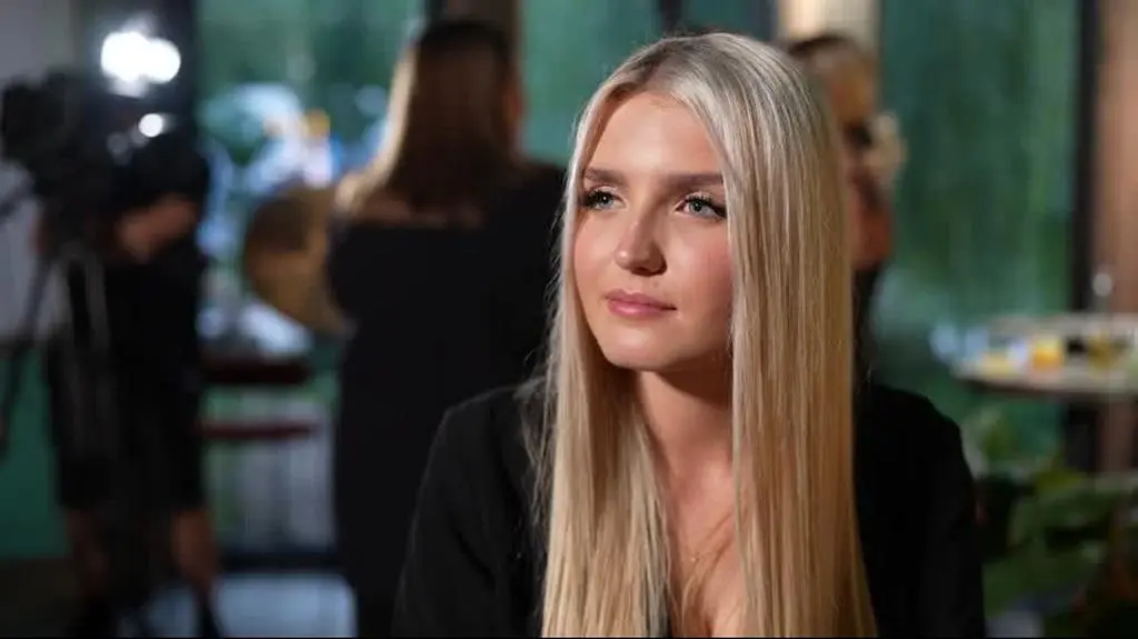 Hotel Paradise 9: Ania 