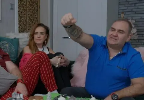 Ekipa "Gogglebox" komentuje nowy program TTV. Kasia chce zostać cheerleaderką! [TEGO NIE BĘDZIE W TV]