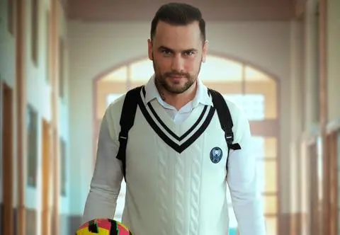 Grzegorz Collins w Back to school. Uczestnik o córce, Tosi i udziale w programie. Z czym miał problem? Wywiad