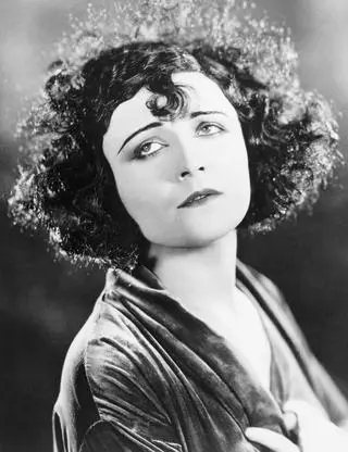 Pola Negri