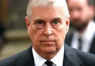 Książę Andrzej kłamał w sprawie Epsteina? Ujawniono szokujące wiadomości! 