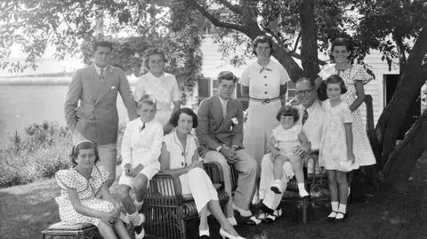 "Klątwa" rodziny Kennedych: tragedie, które prześladują jedną z najsłynniejszych rodzin Ameryki