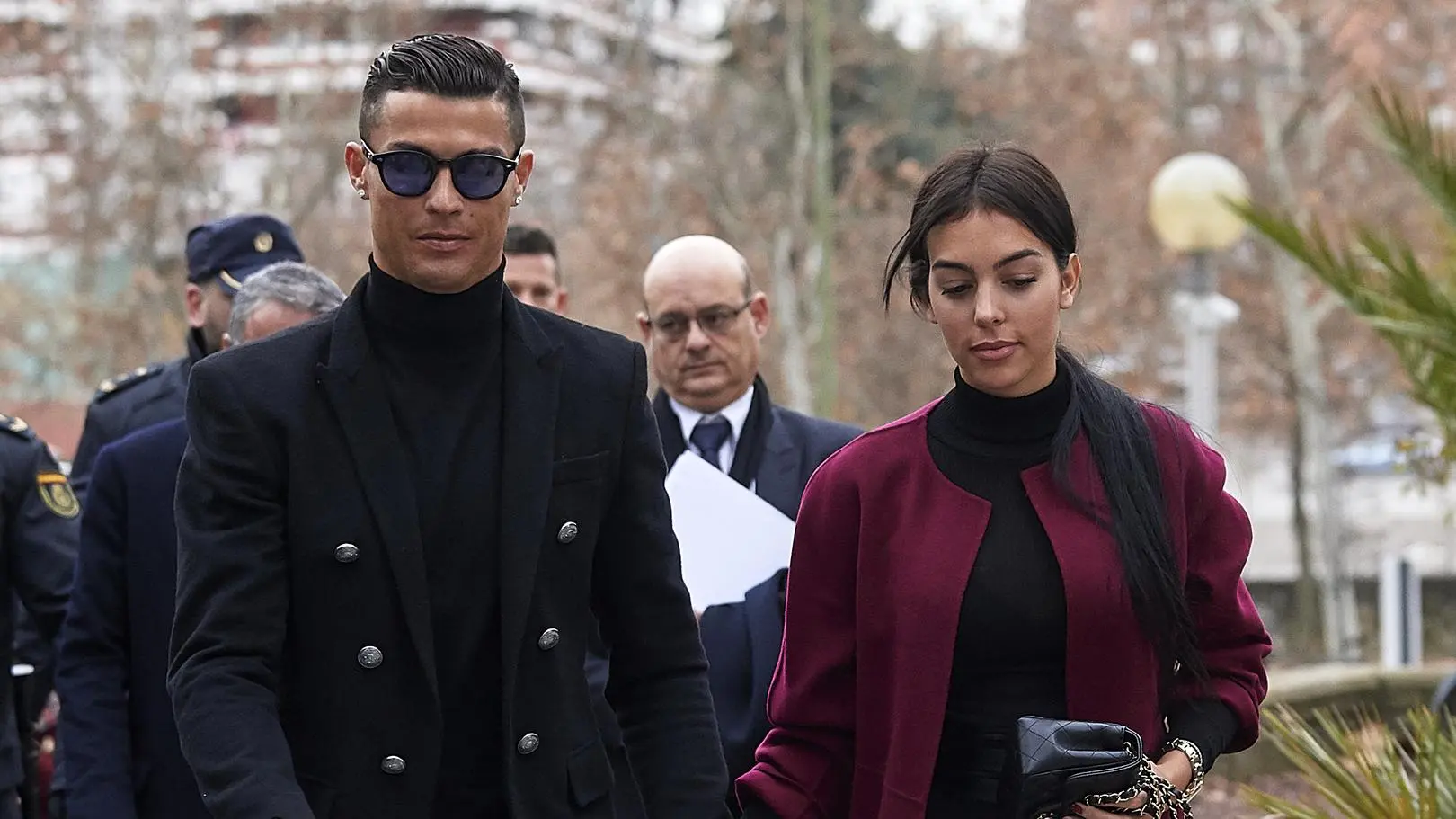Cristiano Ronaldo stracił dziecko. Piłkarz wyjawił, co zrobił z prochami syna. "Są tutaj"