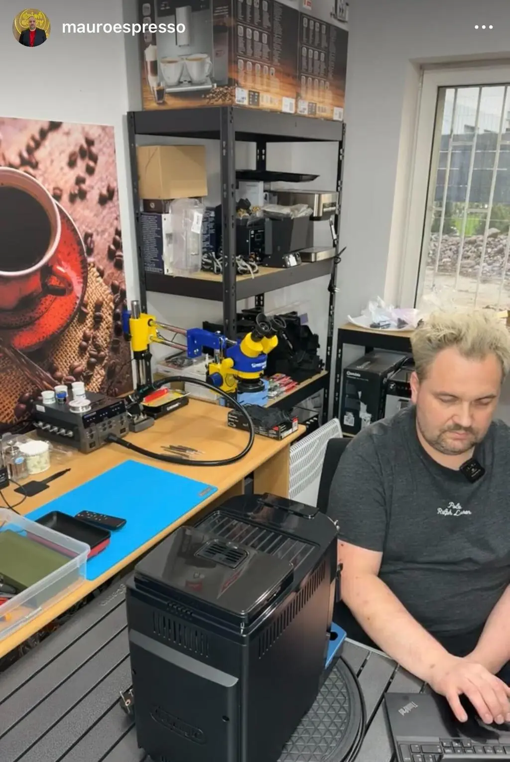 Piotr ze "ŚOPW" zaskoczył fanów nową fryzurą. Wow, ale kolor! 
