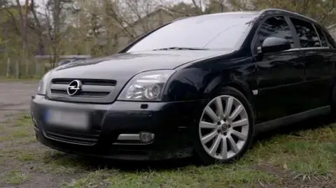 Przemek zdecyduje się na Opla Signum z 2003 roku