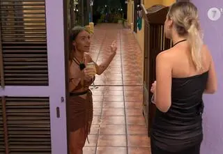 Kłamstwo Natalii w "Hotelu Paradise" wyszło na jaw. Julia nie zostawiła na niej suchej nitki [PRZED EMISJĄ W TV]