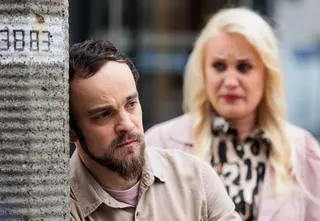 Kiedy nowe odcinki "Ukrytej prawdy" w TVN? Tylko dwa dni w tygodniu. O której oglądać? 