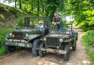 "Bitwa o gości". Luksusowe hotele nie przewidziały jednego. Rywale mieli asa w rękawie. Kto celebruje zwycięstwo?