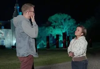 "The Traitors. Arena". Jarek i Kasia "Dżins" poznali tajemnice zdrajców i uczestników: "Żartujesz?"