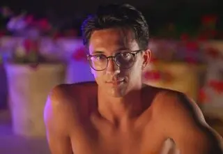 Wojtek z "Hotelu Paradise 7" pokazał zdjęcie bez koszulki. Trudno go rozpoznać