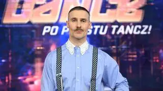 Bartosz Porczyk od życia w show-biznesie woli pracę w teatrze. "Zarobki są upokarzające"