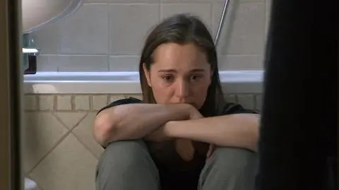 "Na Wspólnej" odc. 4060. Aneta pogrążona w rozpaczy! Straciła ciążę [STRESZCZENIE]