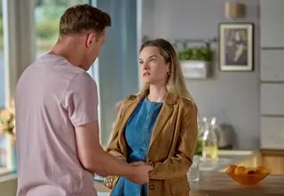 Czy Kasia pójdzie z mężem na ślub? Aktorka "Na Wspólnej" zdradza, co się wydarzy w wątku Żbików