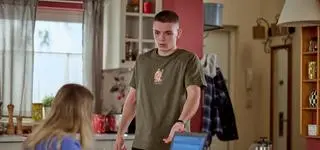 "Na Wspólnej", odc. 4149. Napad agresji Juniora! Co zrobią Eliza i Jarek? [PRZED EMISJĄ w TV]