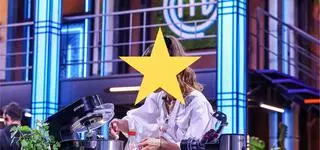 Kto pierwszy otrzymał walizkę symbolizującą wyjazd na finałowe odcinki Masterchefa?