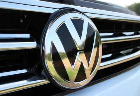 Volkswagen rozbudowuje fabrykę we Wrześni. Powstaną nowe hale do produkcji elektrycznego eCraftera