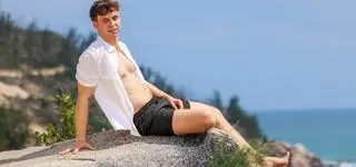 Kuba Mroczka zmienił się nie do poznania! Uczestnik "Hotelu Paradise 8" przeszedł spektakularną metamorfozę