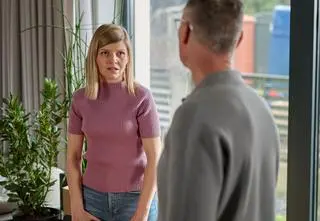 "Na Wspólnej" PRZED EMISJĄ odcinka 3835 w TV: Cieślik bierze rozwód z Moniką. Załamany odrzuca Martynę!