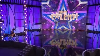 Mam Talent!: Co zaprezentował Waldek Kukurowski? Zobaczcie jego występ!