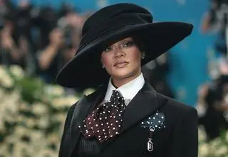 Rihanna jest w ciąży! Ogłosiła szczęśliwą nowinę podczas Met Gali