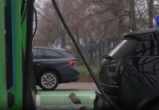 Koniec nadziei na więcej dopłat rządowych do elektryków. Program „NaszEauto” bez dodatkowych środków