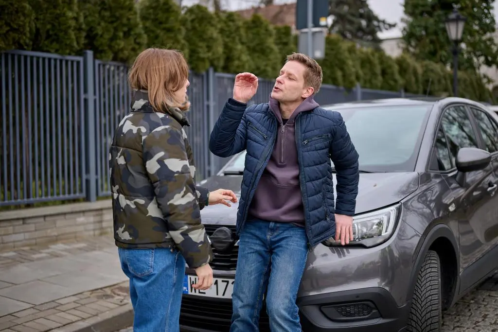 "Na Wspólnej". Robert znowu pije!