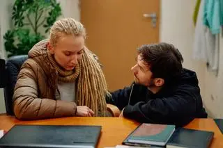 "Na Wspólnej", odc. 4201. Bartek, Sylwia