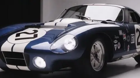 42,9 mln dolarów za Shelby Cobra Daytona Coupe. To najdroższy amerykański samochód w historii