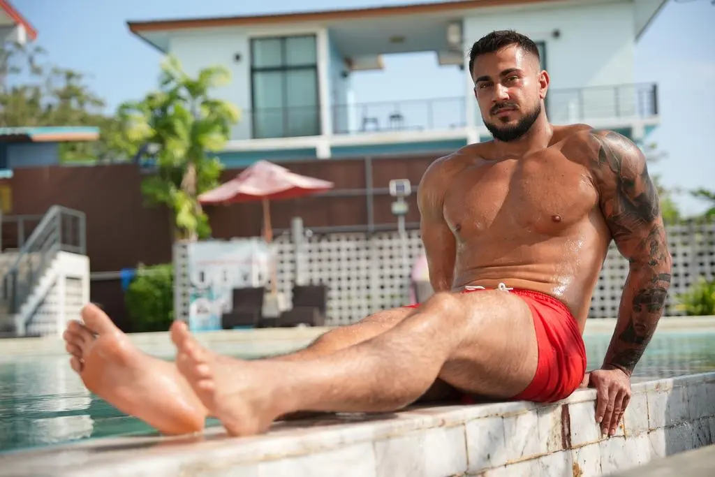 "Hotel Paradise 12". Bartosz Wierzbicki