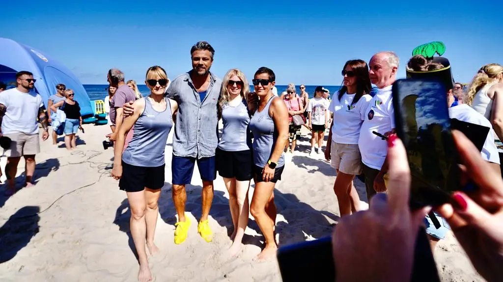 Projekt Plaża - Międzyzdroje: Olivier Janiak z gościniami