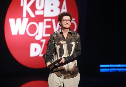 Wiktor Dyduła u "Kuby Wojewódzkiego". Co wiemy o artyście młodego pokolenia? 