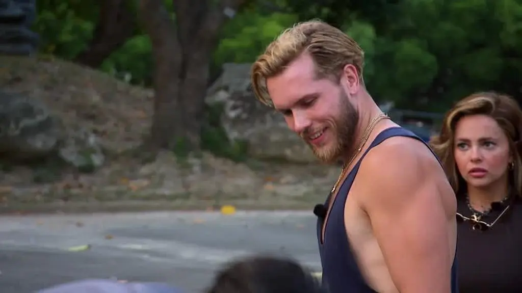 241029_Azja_Express_4_odc_10_Sub_18,00