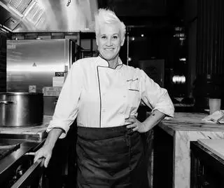 Anne Burrell
