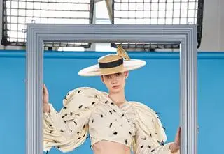 Ada zachwyciła w roli żywej rzeźby. Pozowała w wyjątkowej kreacji w Top Model