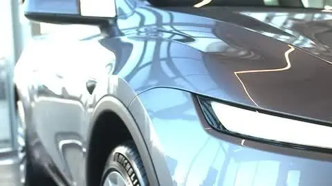 Nowa Tesla Y Juniper
